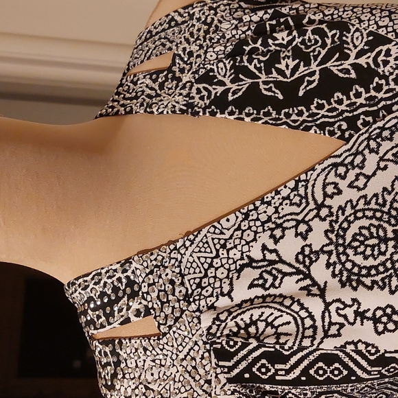 I.N.C. INTERNATIONAL CONCEPTS. Sleeveless top. Size P/P. NWOT - Picture 4 of 6